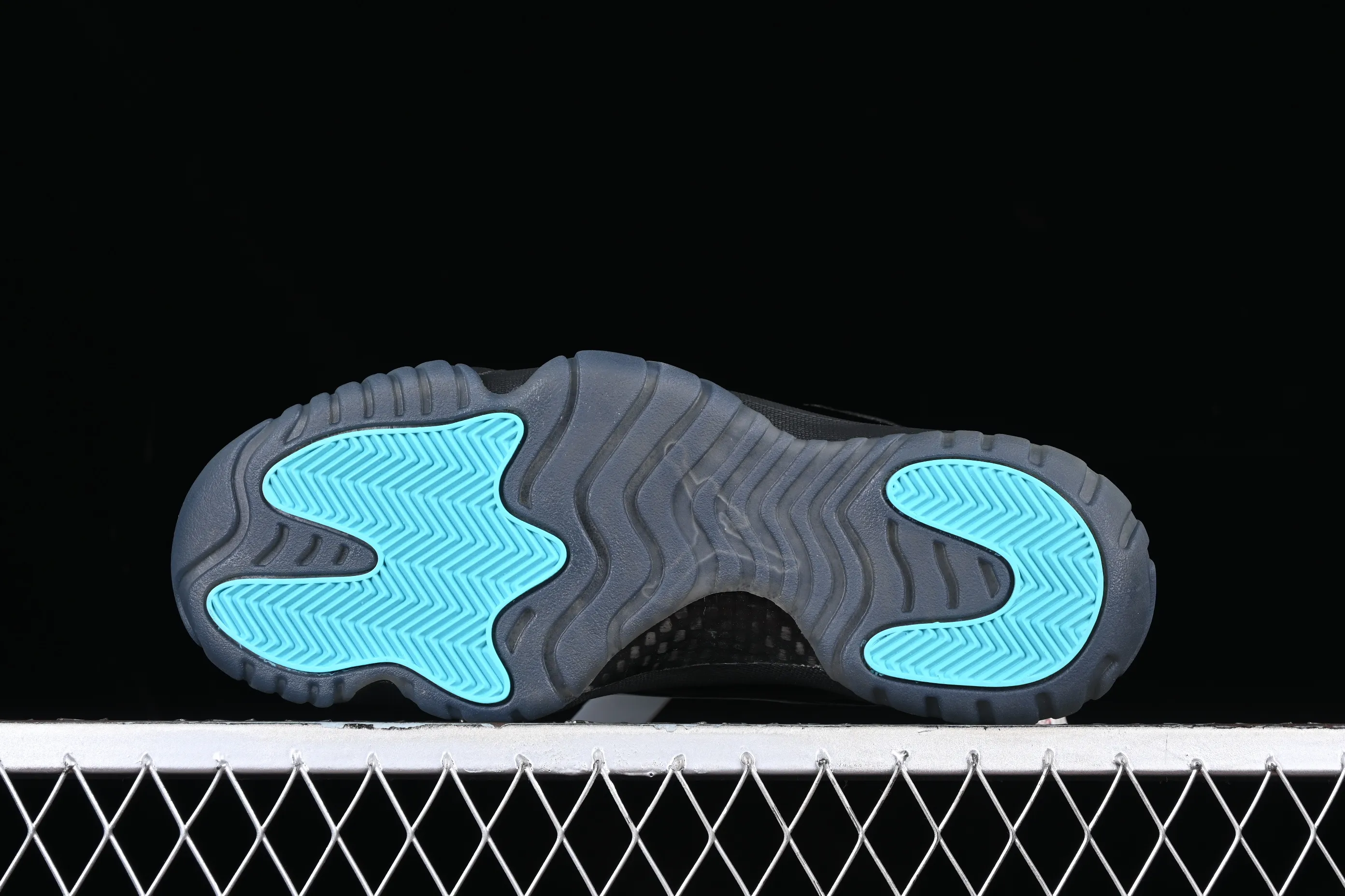 All categories Air Jordan Jordan series basketball shoes Air Jordan 11 P version Air Jordan Retro 11 "Gamma" AJ11 Gamma Blue 378037-006